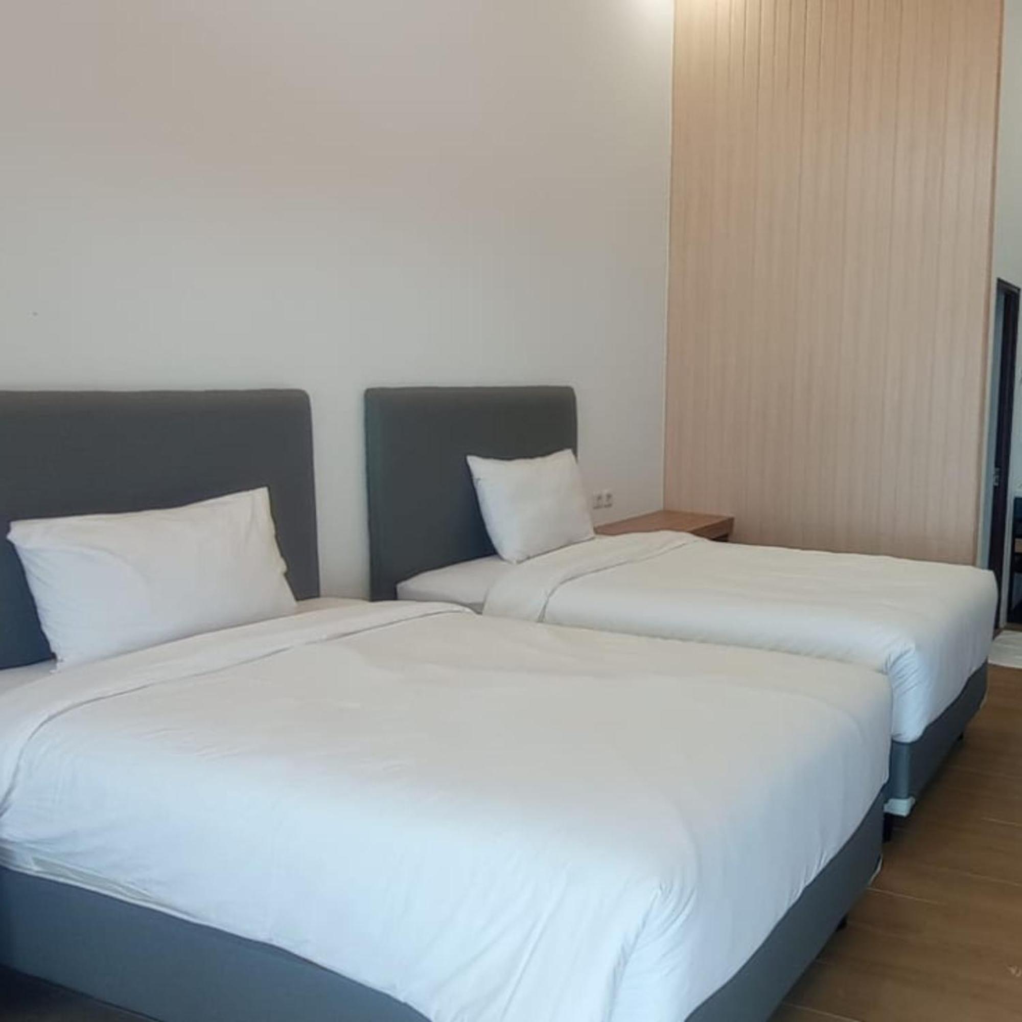 Tambi Tea Resort Kejajar Εξωτερικό φωτογραφία